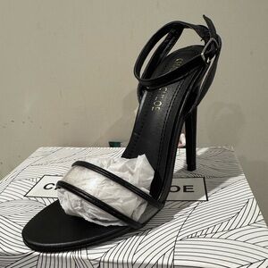 NWT Black hot Strappy Heels
